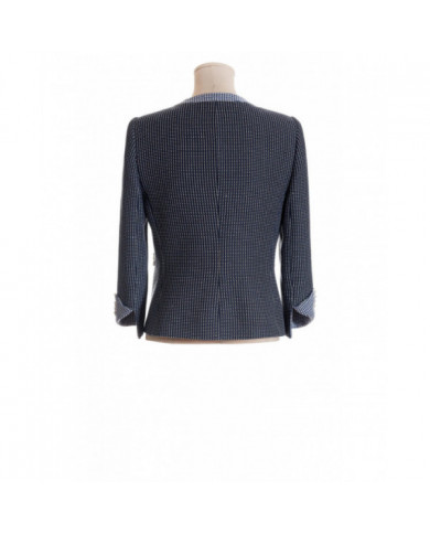 Chaqueta con pasamanería delantero