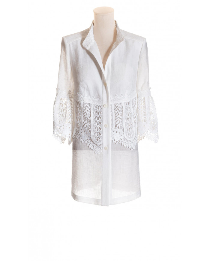 Camisa larga con “guipour”